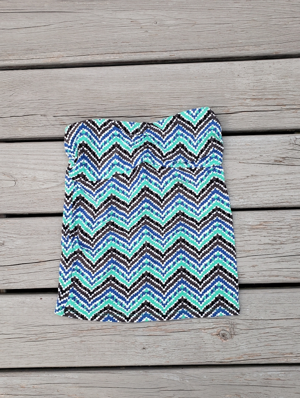 RUE 21  Chevron Print Tube Top Size Small